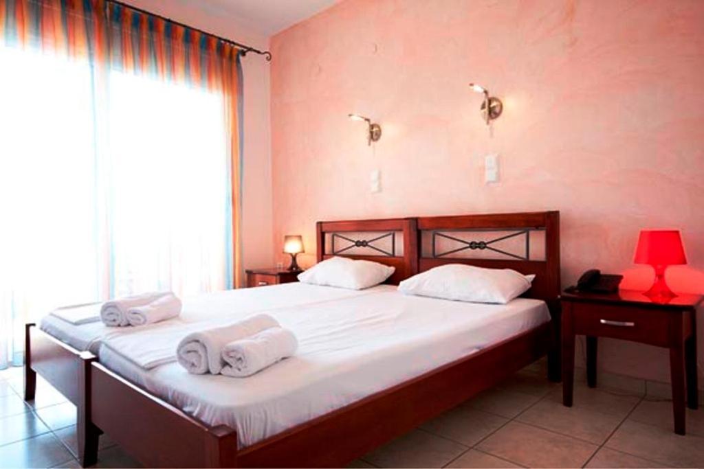 Esperanza Hotel Kanali  Bilik gambar