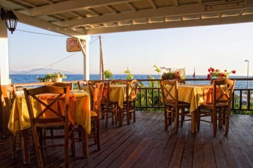 Esperanza Hotel Kanali  Luaran gambar